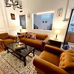 Villa Kampung Mamah Grandma House