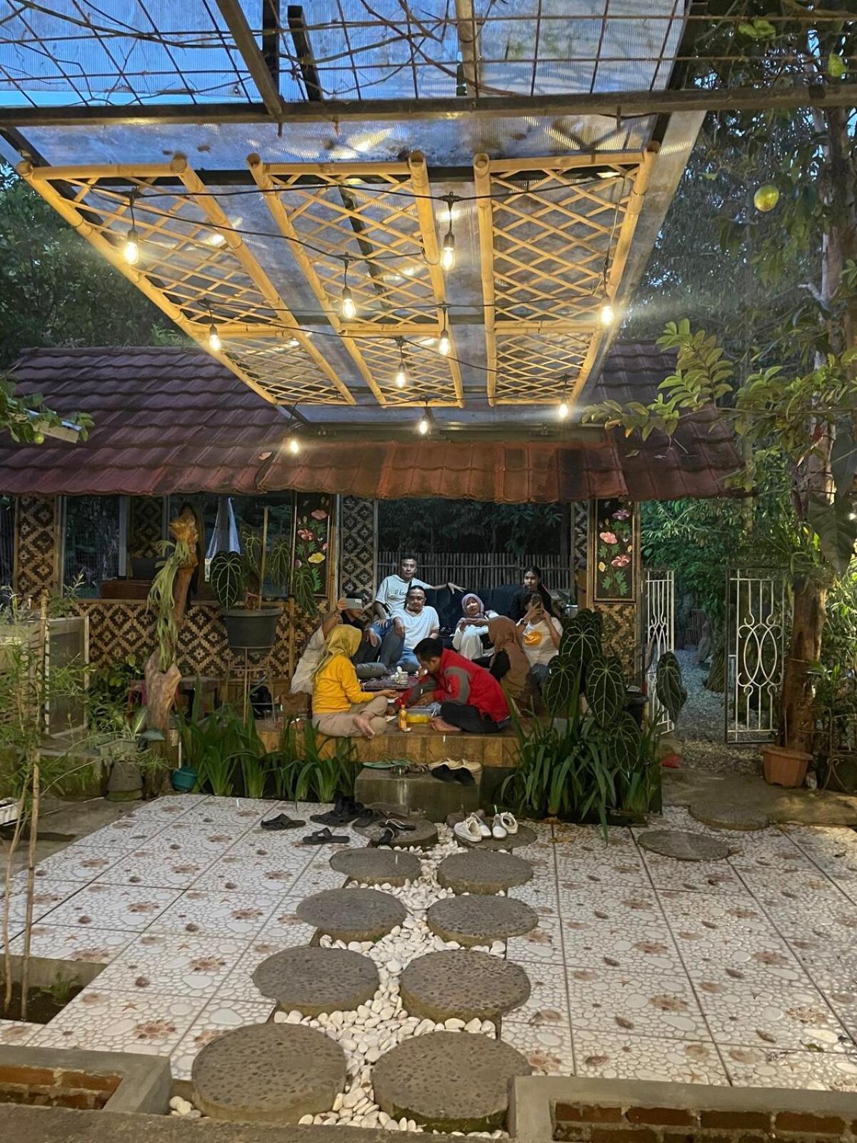 Rumah liburan Kampung Mamah Grandma House *